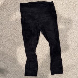 Lululemon Pace Rival Crop Black Camo